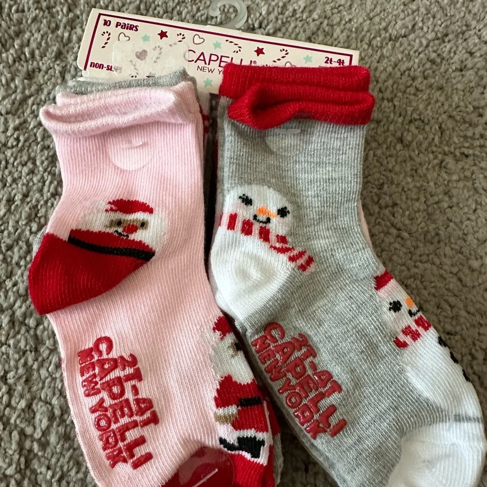 Capelli New York Santa Socks Set